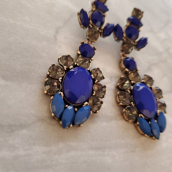 💖 J.Crew Blue Grey Rhinestones Crystals Cluster Statement Drop Dangle Earrings - Picture 4 of 15